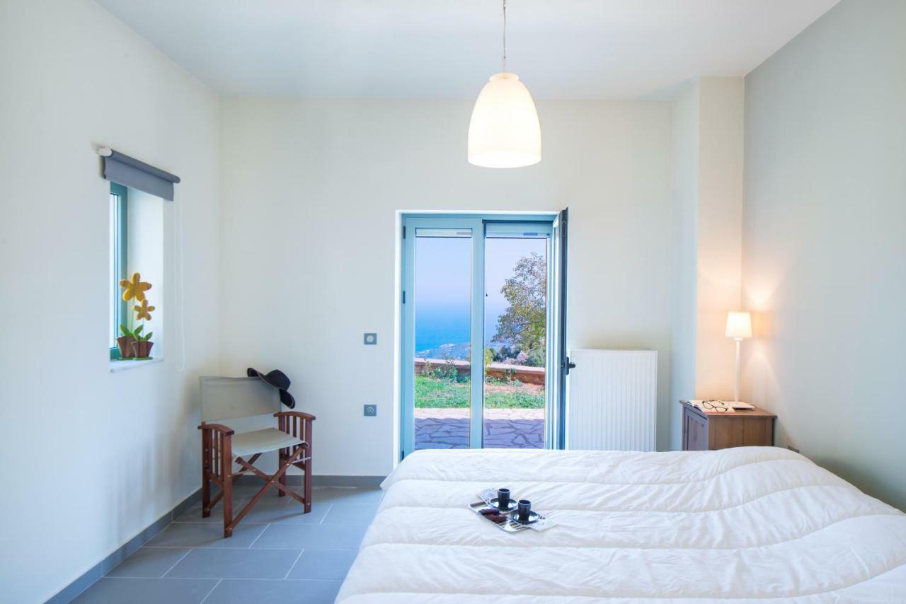 Villa Serenis Porovitsa 외부 사진